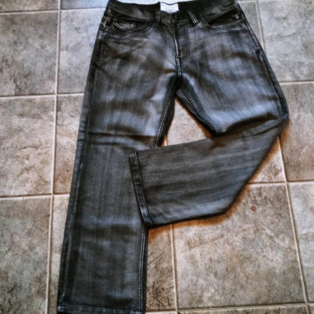 NWOT Twenty Two Oz Jeans